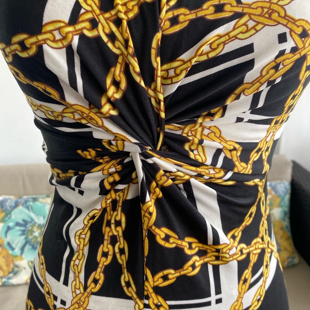 Dress - Picture 2 of 8